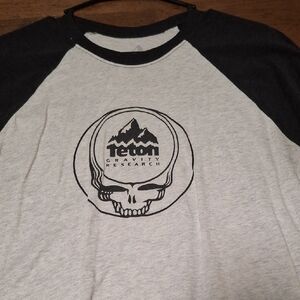 Gray and Black Men's Shirt